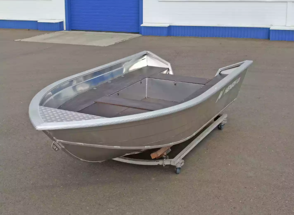 Алюминиевая лодка  Неман-420 в Новокузнецке