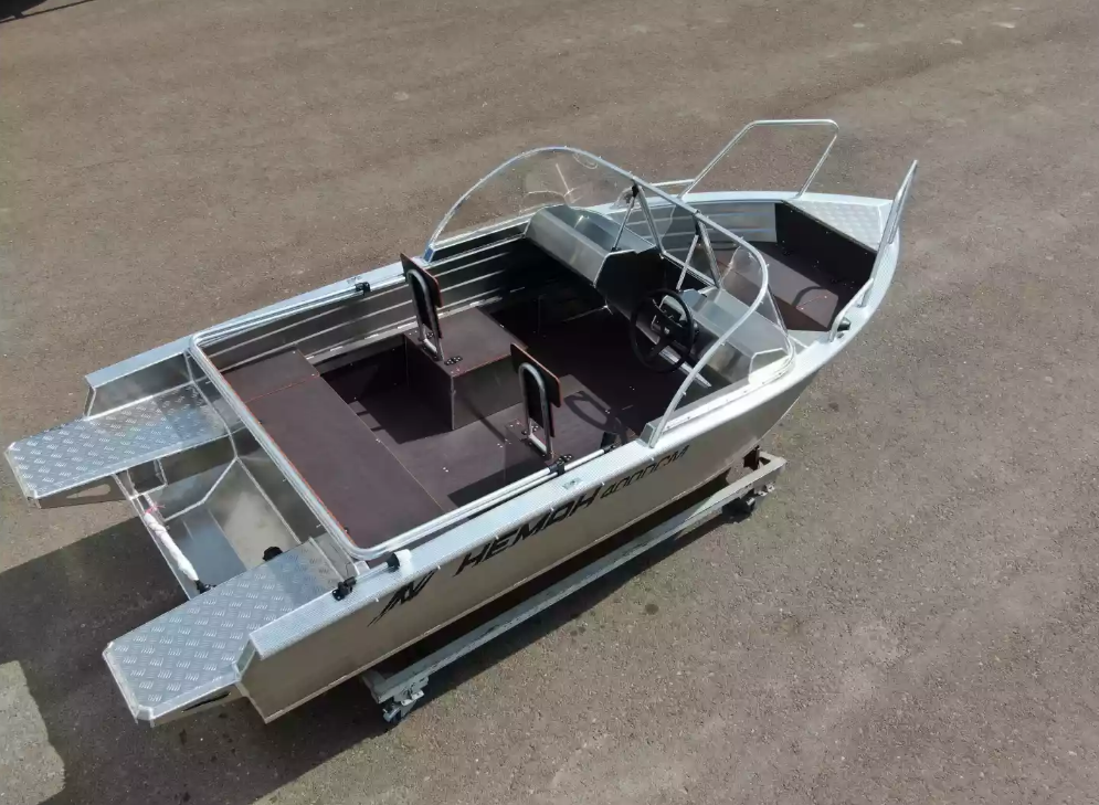 Алюминиевая лодка  Неман-400 DCM NEW в Новокузнецке