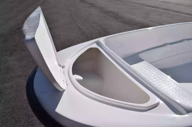 Стеклопластиковая лодка Пингвин (тримаран) в Новокузнецке