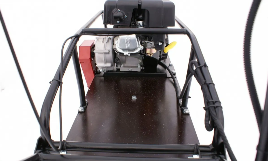 Мотобуксировщик БТС «МАЛЕК» 380/7 БЕЗ э/зап. Б/У в Новокузнецке