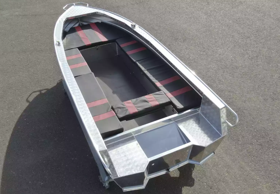 Алюминиевая лодка Wyatboat-390РМ увеличенный борт в Новокузнецке