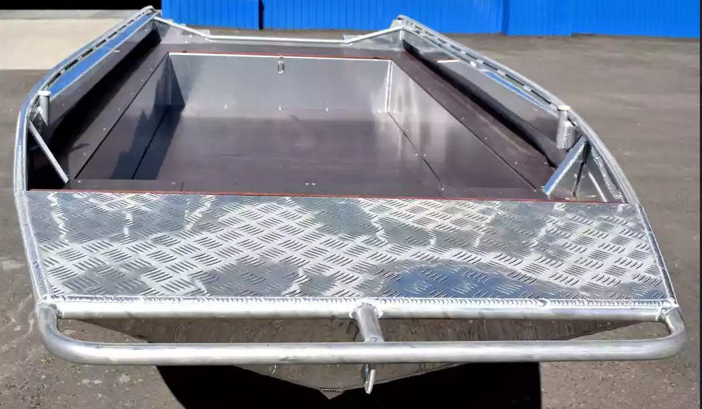 Алюминиевая лодка  Wyatboat-430 Master в Новокузнецке