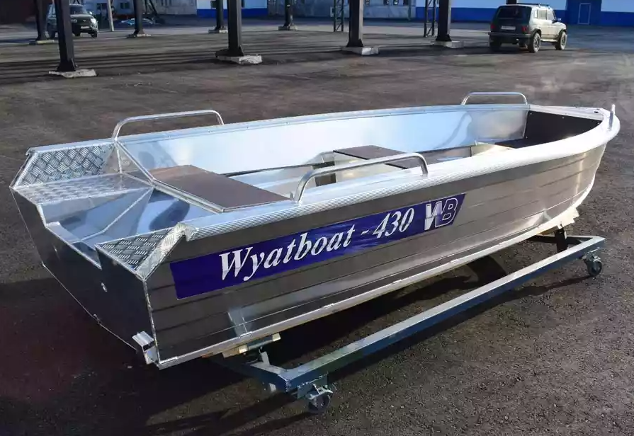 Алюминиевая лодка  Wyatboat-430 Р в Новокузнецке
