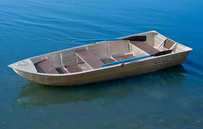 Алюминиевая лодка Вятка-Профи 32 в Новокузнецке