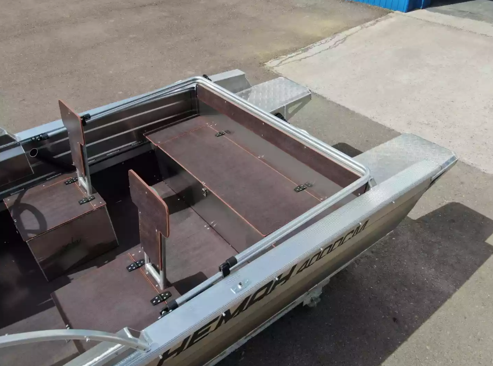 Алюминиевая лодка  Неман-400 DCM NEW в Новокузнецке