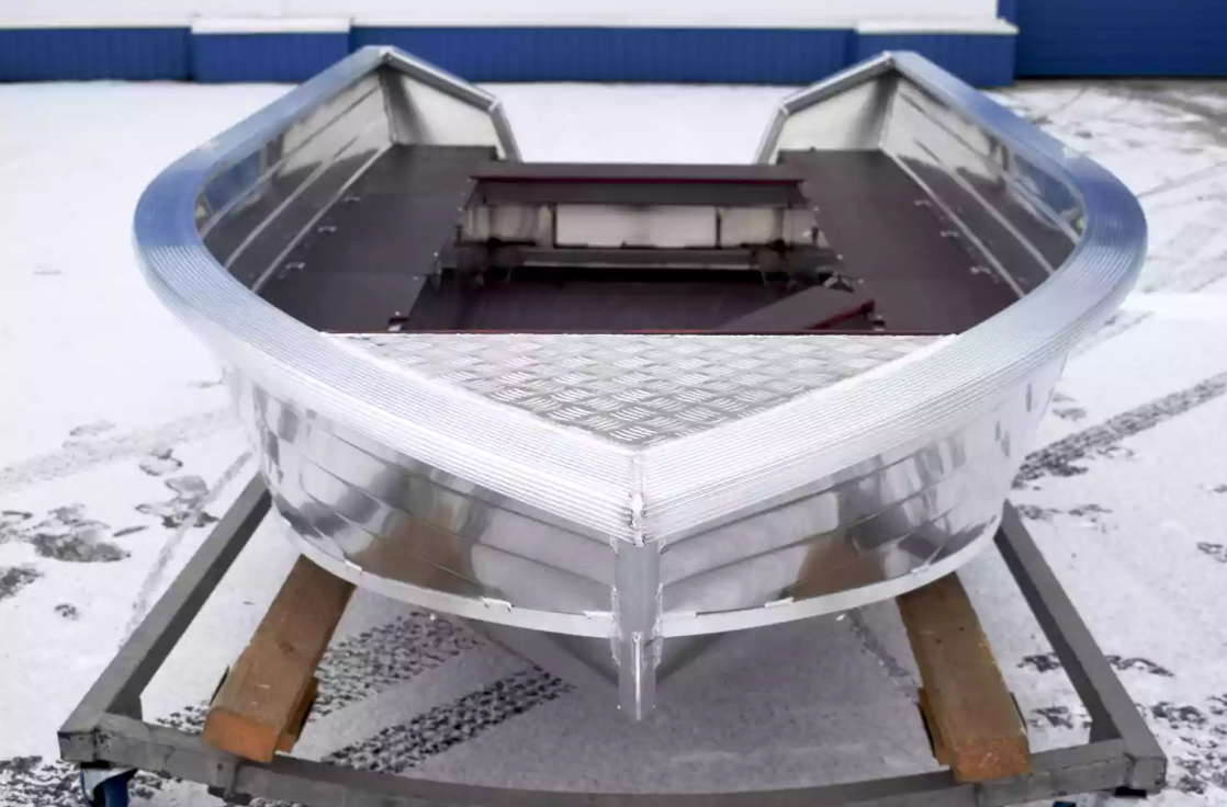 Алюминиевая лодка Неман-400 в Новокузнецке