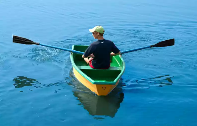 Стеклопластиковая лодка Малютка в Новокузнецке