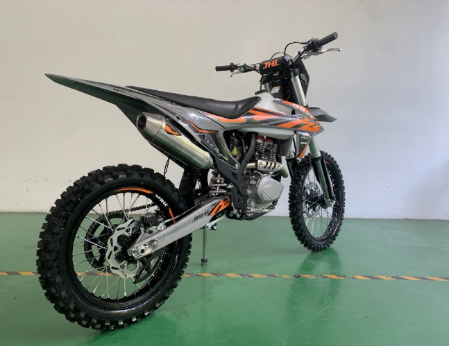 Мотоцикл JHLMOTO JHL LX4 CB300RL (175FMN) в Новокузнецке