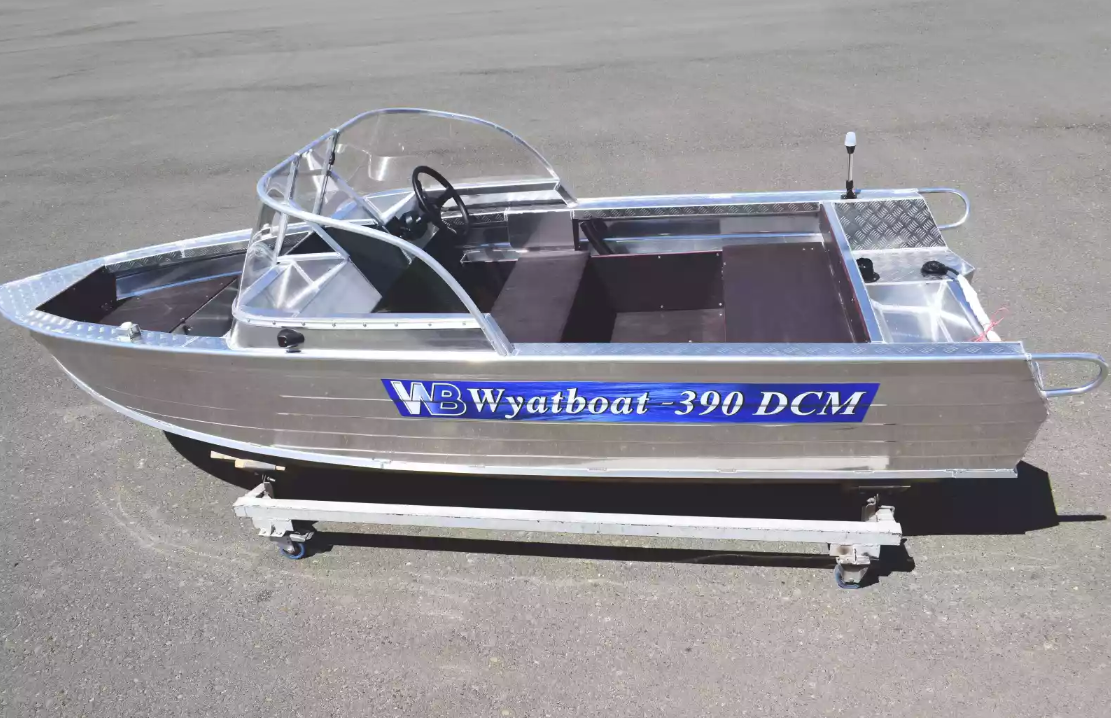 Алюминиевая лодка Wyatboat-390 DCM в Новокузнецке