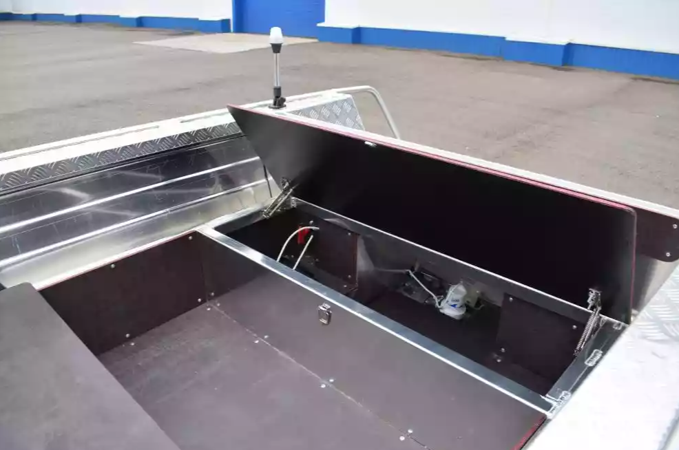 Алюминиевая лодка Wyatboat-390 DCM Увеличенный борт в Новокузнецке
