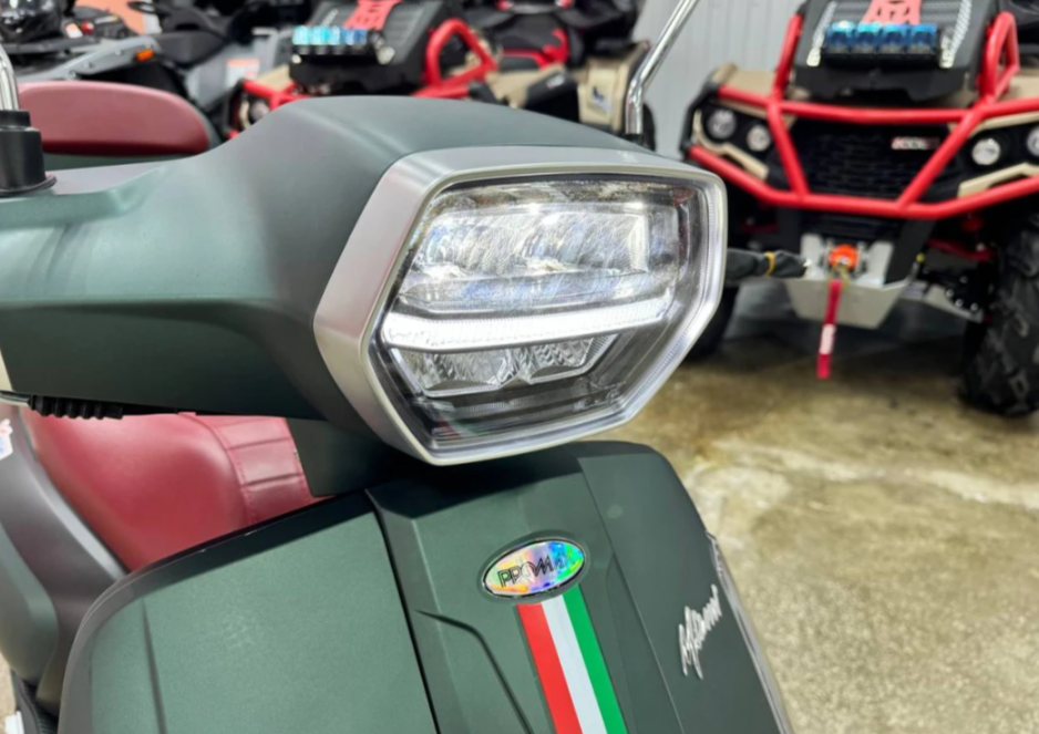 Скутер PROMAX Miami 240 (49) в Новокузнецке