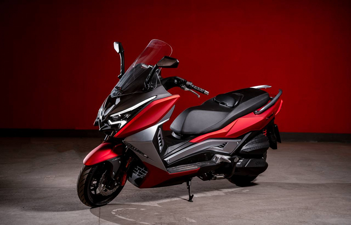 МАКСИСКУТЕР ARIIC 318 в Новокузнецке