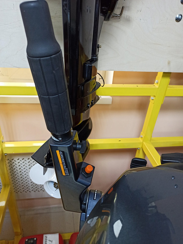 Лодочный мотор BREEZE F9,9S (4х тактный) в Новокузнецке