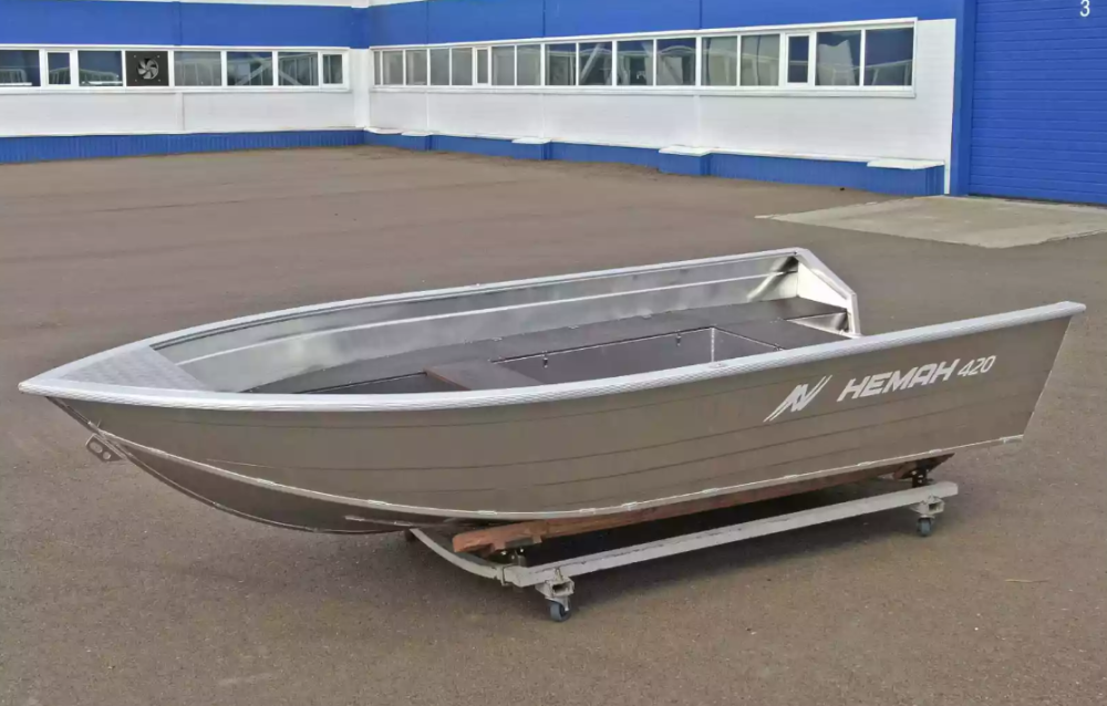 Алюминиевая лодка  Неман-420 в Новокузнецке