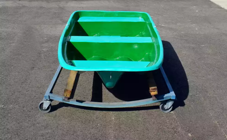 Стеклопластиковая лодка Старт (тримаран) в Новокузнецке