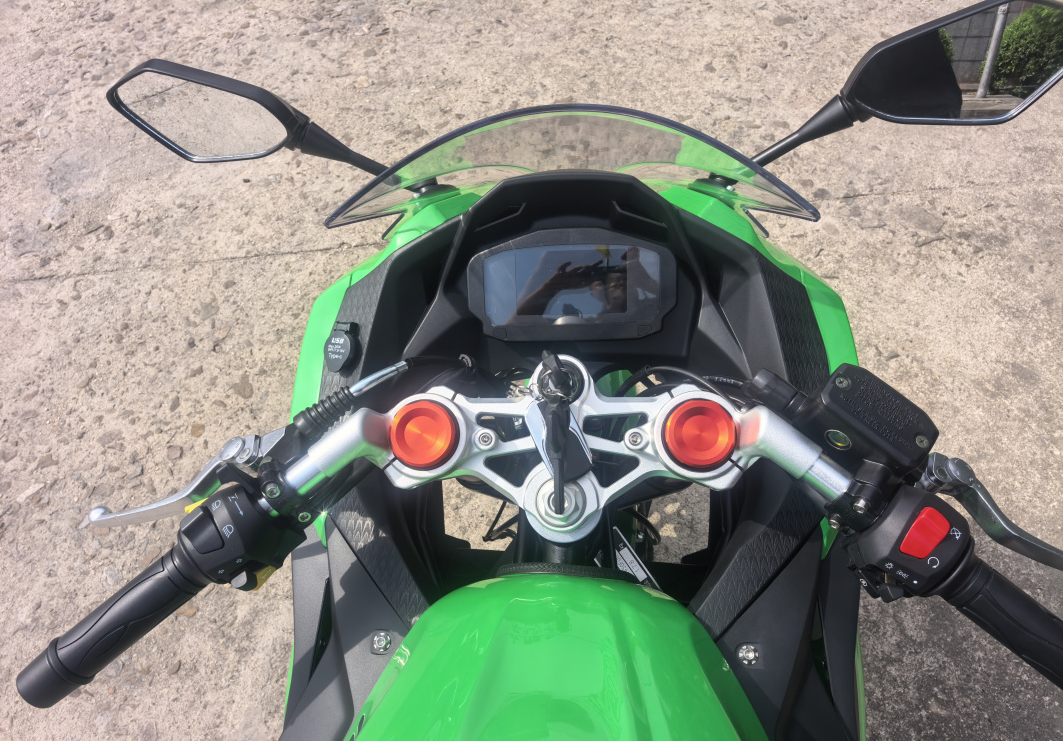 Мотоцикл TMBK Ninja 400cc в Новокузнецке