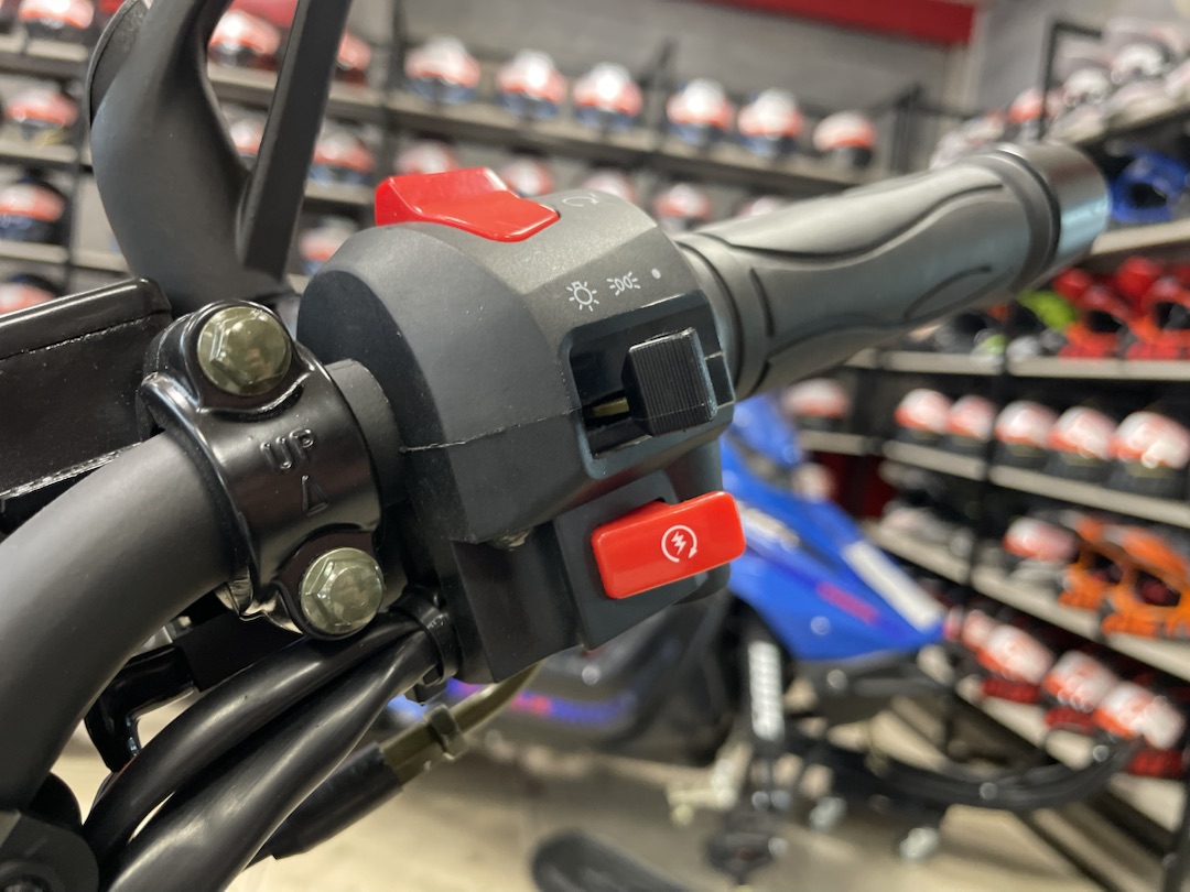 Мопед PROMAX CB150R (49) в Новокузнецке