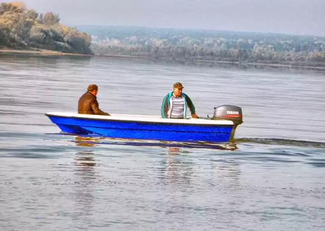 Стеклопластиковая лодка Wyatboat 430 тримаран в Новокузнецке