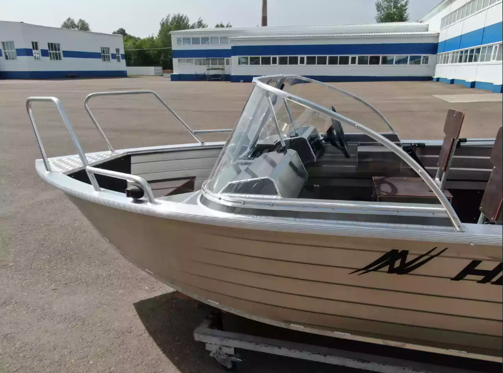 Алюминиевая лодка  Неман-400 DCM NEW в Новокузнецке