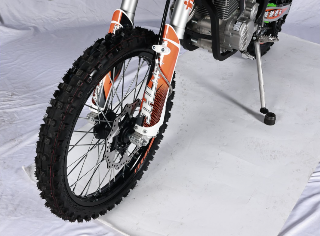 Мотоцикл JHLMOTO JHL LX1 CB250 (172FMM-3A) в Новокузнецке
