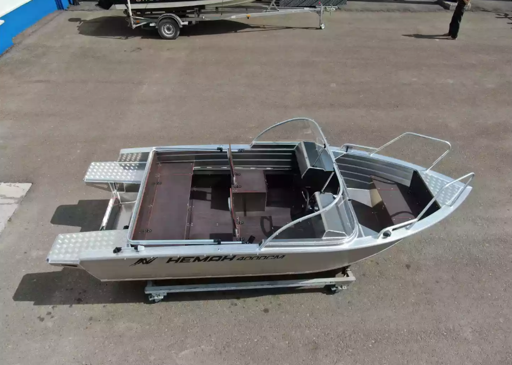 Алюминиевая лодка  Неман-400 DCM NEW в Новокузнецке