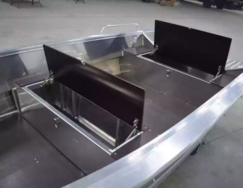 Алюминиевая лодка  Wyatboat-430 Р в Новокузнецке