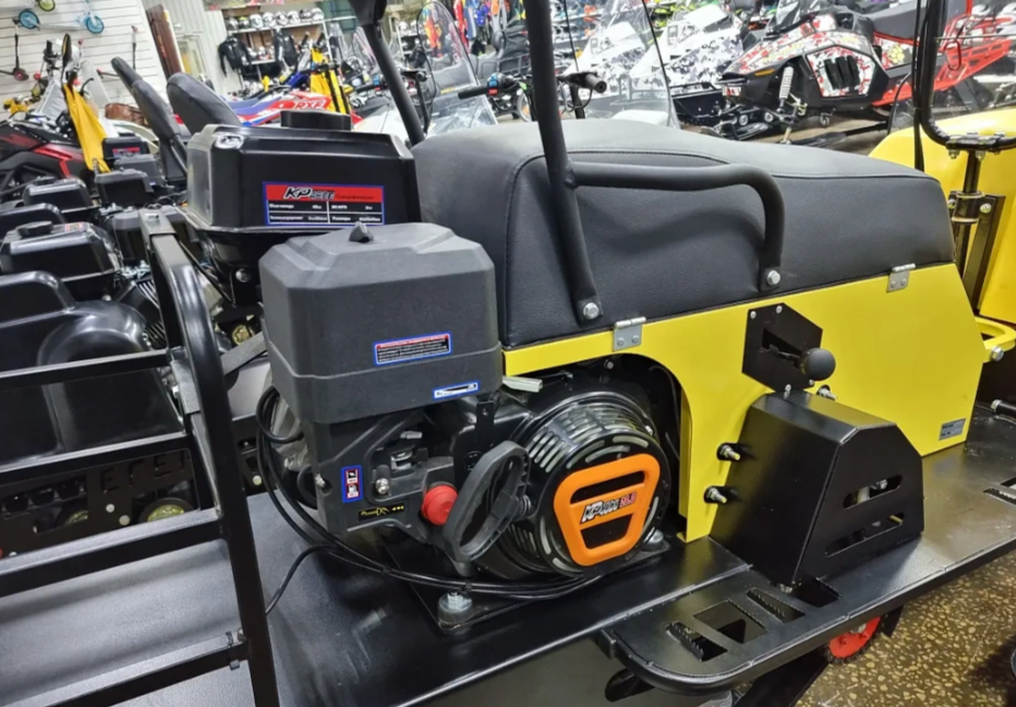 Миниснегоход Бурлак-М Егерь SPORT MAX 20 л.с. с эл.зап. в Новокузнецке