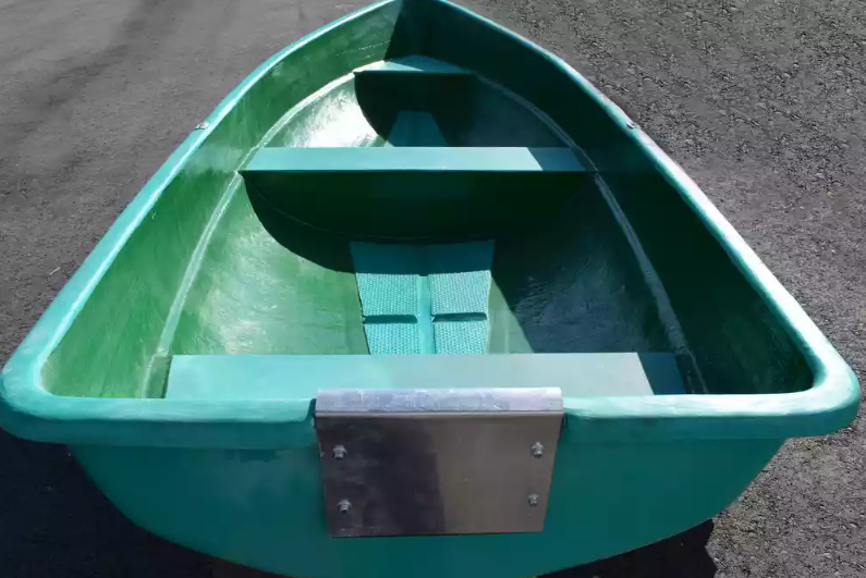 Стеклопластиковая Лодка Голавль в Новокузнецке