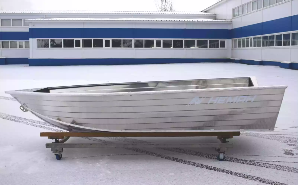 Алюминиевая лодка Неман-400 в Новокузнецке
