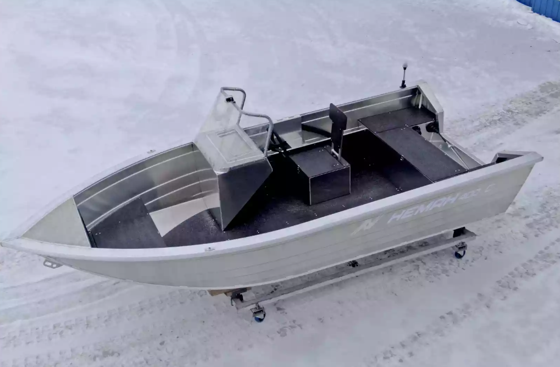 Алюминиевая лодка Неман-400 С в Новокузнецке