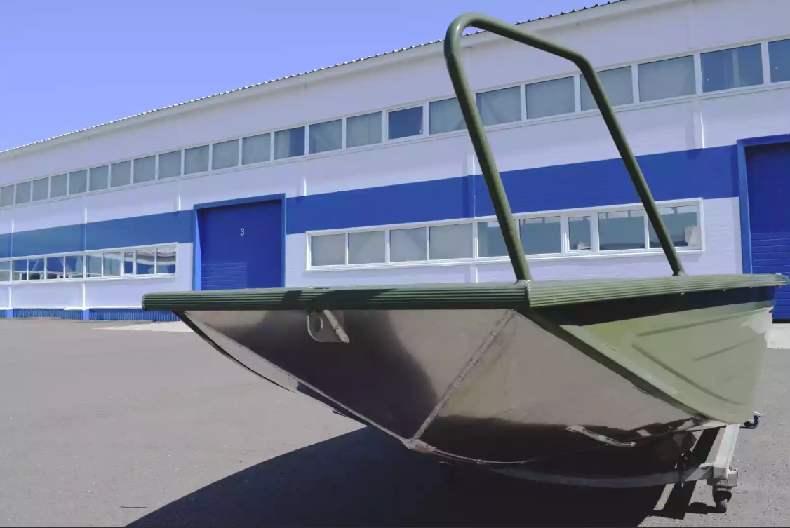 Алюминиевая лодка  Wyatboat-430 Master Fish в Новокузнецке