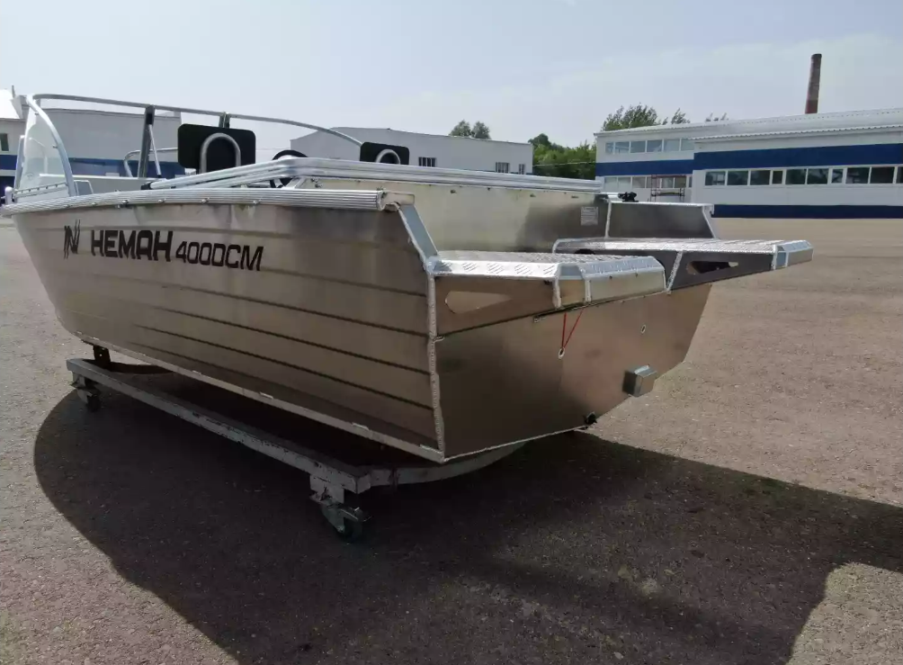 Алюминиевая лодка  Неман-400 DCM NEW в Новокузнецке