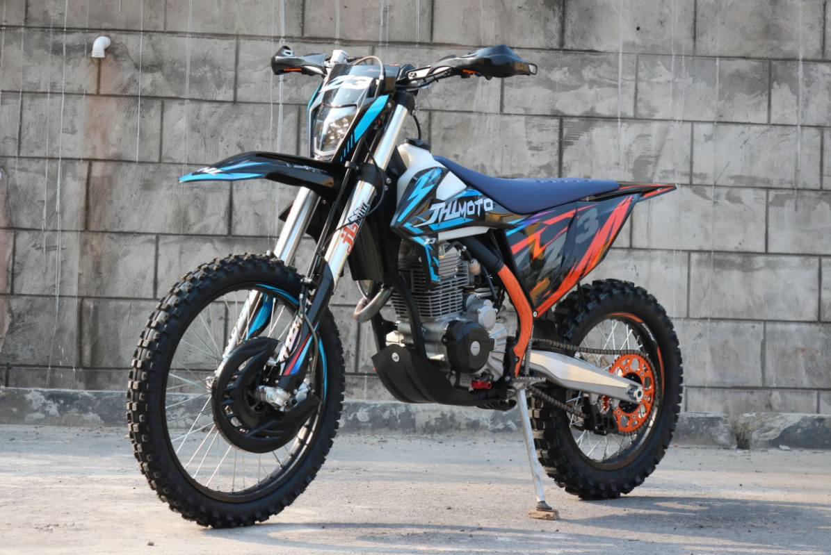 Мотоцикл JHLMOTO JHL Z3 CB250 (172FMM-3A) в Новокузнецке