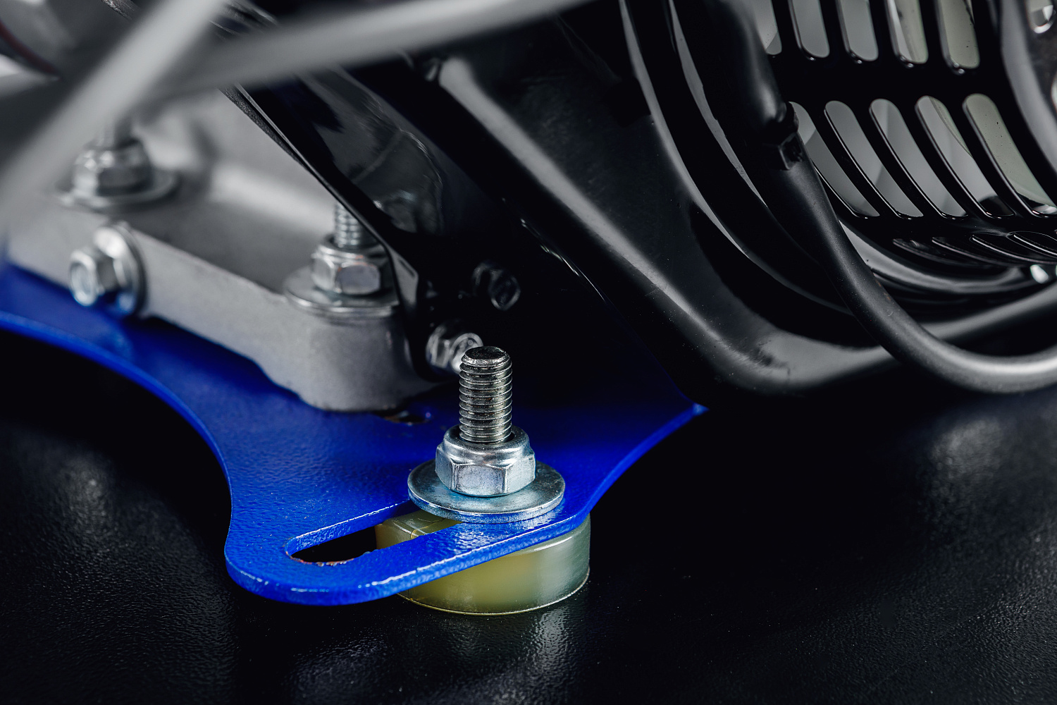 МОТОБУКСИРОВЩИК IKUDZO LONG 2.0 1700/500 EKR20 в Новокузнецке