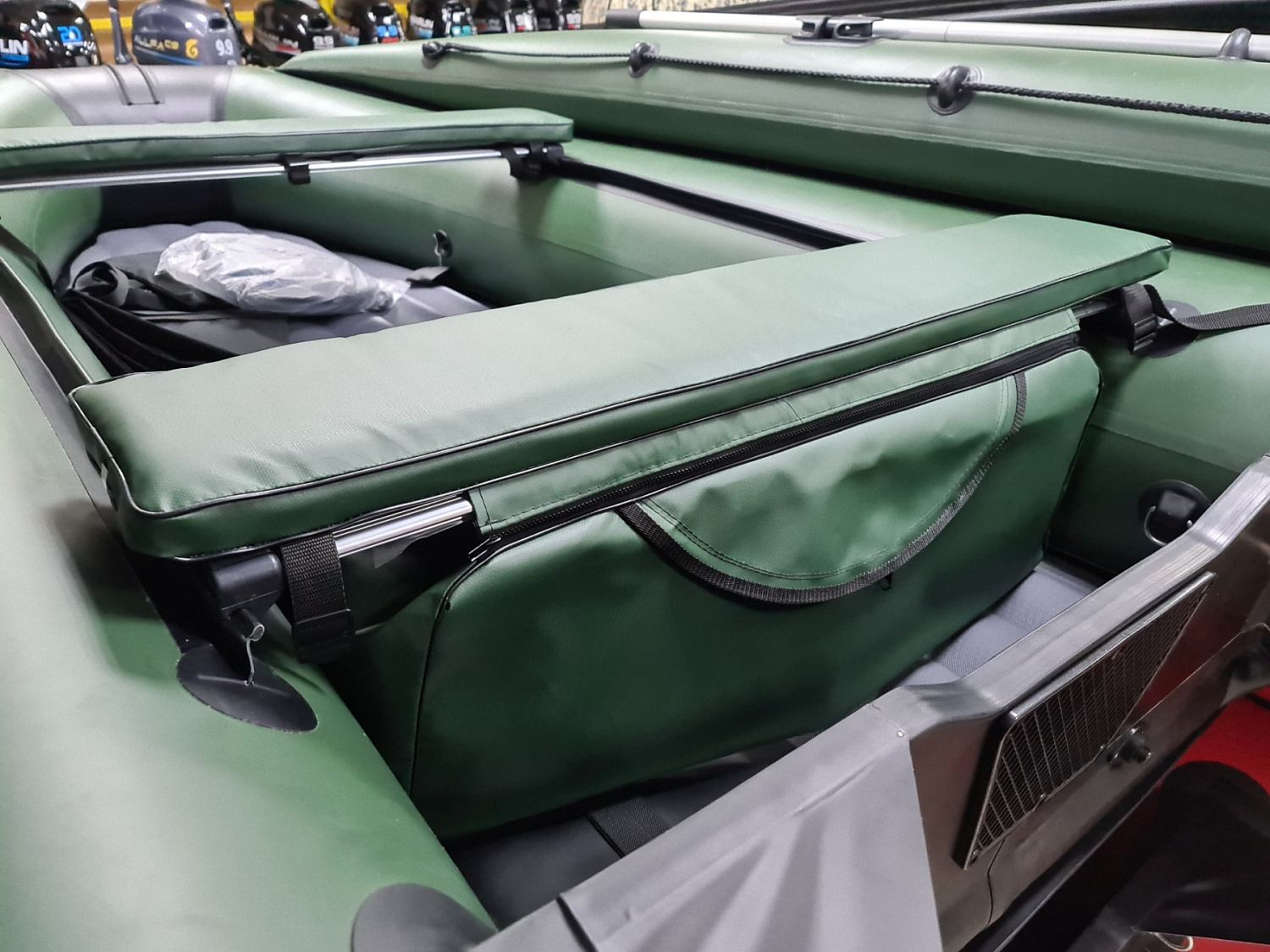 КОМПЛЕКТ МЯГКИХ НАКЛАДОК С СУМКОЙ ДЛЯ ЛОДОК 110Х20 ЗЕЛЕНЫЙ в Новокузнецке