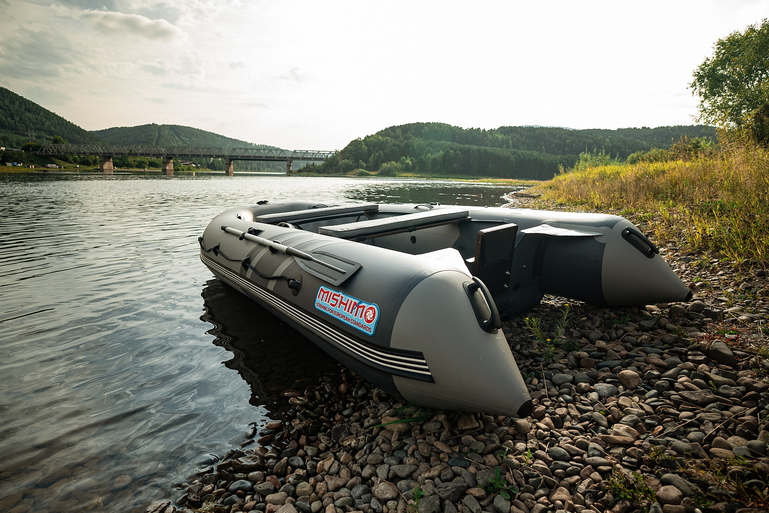 Лодка MISHIMO RIVER JET 390 под водомет в Новокузнецке