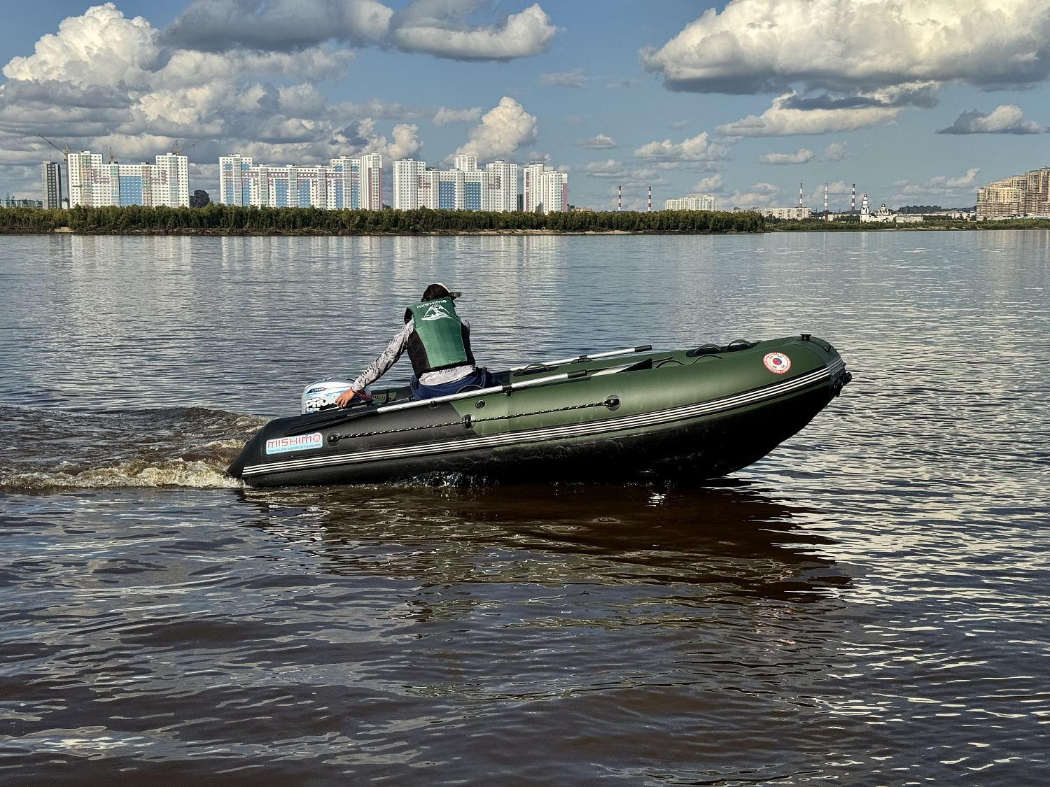 Лодка MISHIMO BIG FLOOR 440 в Новокузнецке