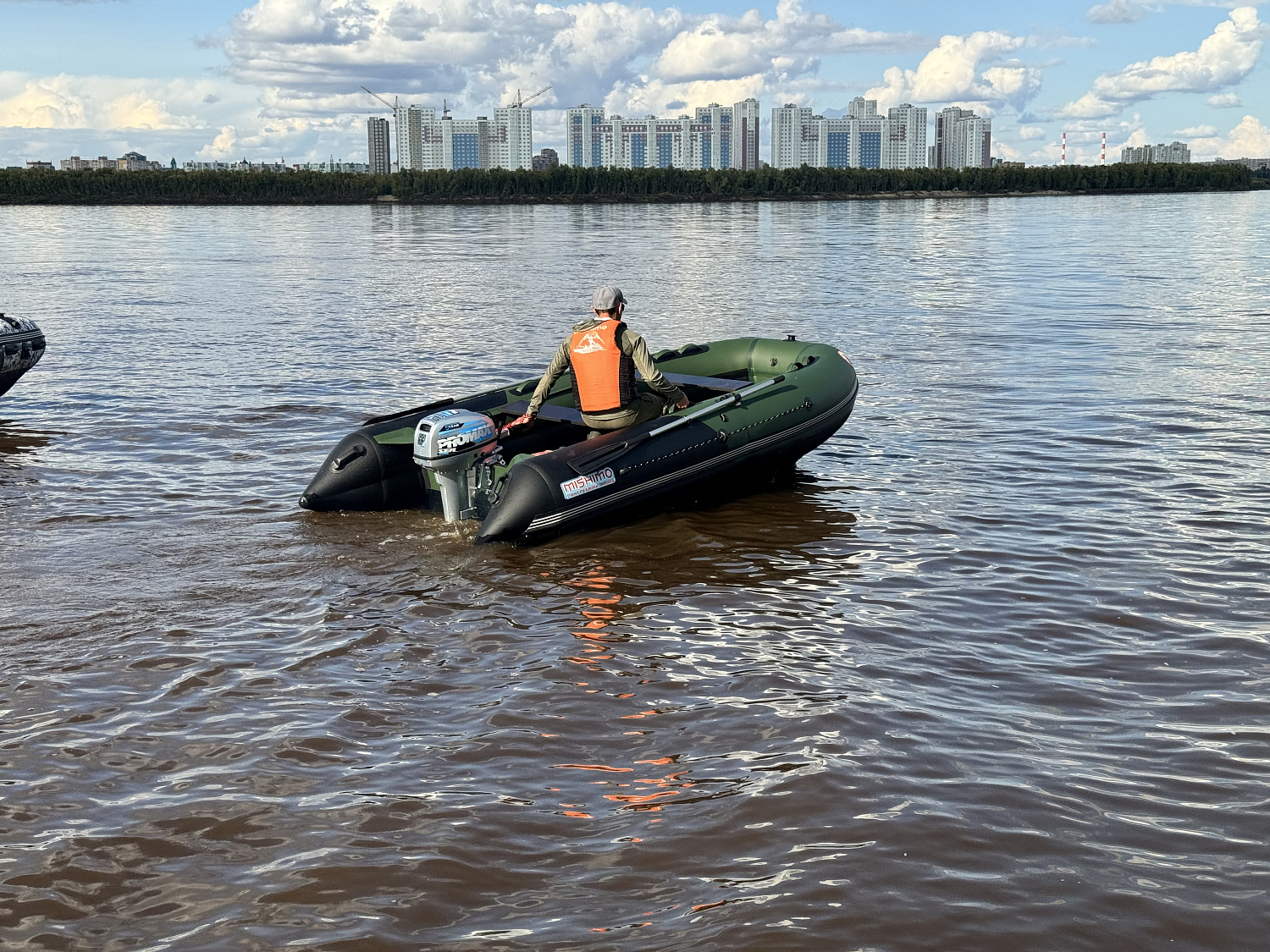 Лодка MISHIMO BIG FLOOR 380 в Новокузнецке