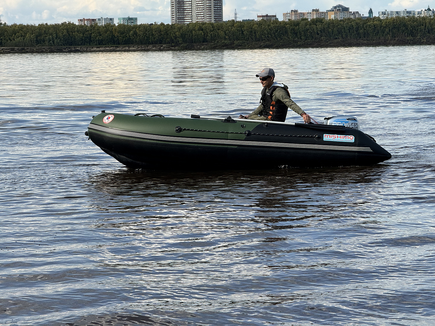 Лодка MISHIMO BIG FLOOR 380 в Новокузнецке