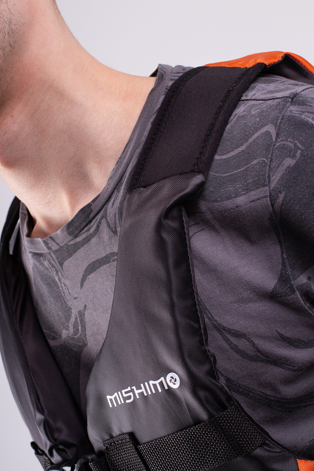 Жилет спасательный MISHIMO PRO Премиум качества Черно-оранжевый в Новокузнецке