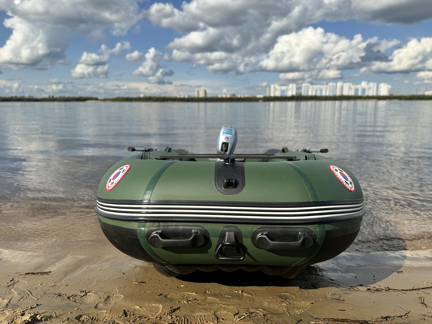 Лодка MISHIMO BIG FLOOR 420 в Новокузнецке