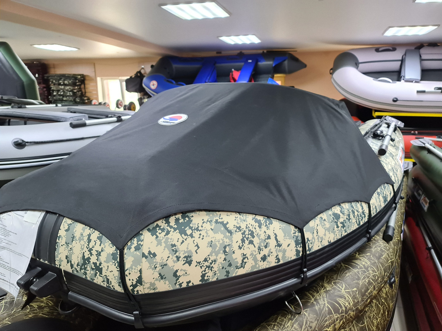 КОМПЛЕКТ НОСОВОГО ТЕНТА К ЛОДКЕ SMARINE AIR MAX 380 ЧЕРНЫЙ в Новокузнецке