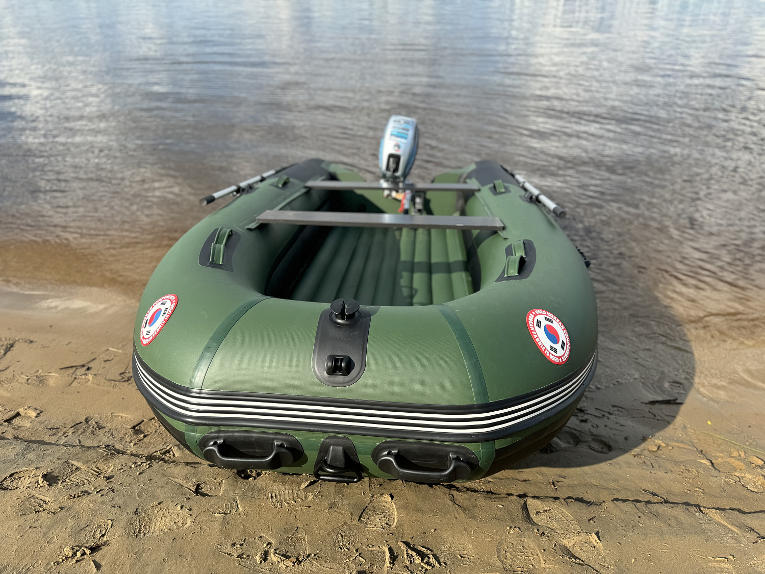 Лодка MISHIMO BIG FLOOR 380 в Новокузнецке